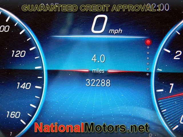 Mercedes-Benz A-Class Vehicle Full-screen Gallery Image 24