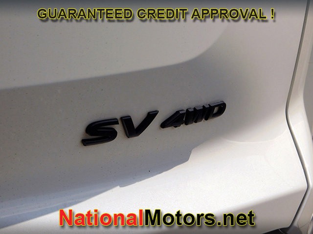 Nissan Pathfinder Vehicle Full-screen Gallery Image 06