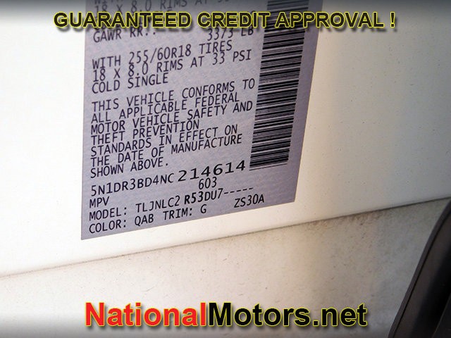 Nissan Pathfinder Vehicle Full-screen Gallery Image 29