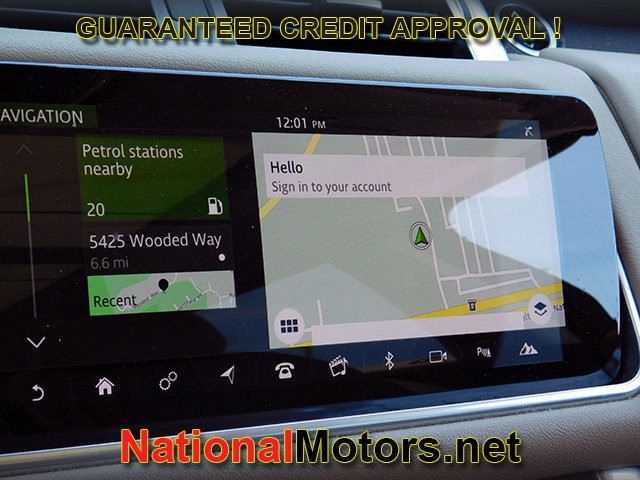 Land Rover Range Rover Sport Vehicle Full-screen Gallery Image 17