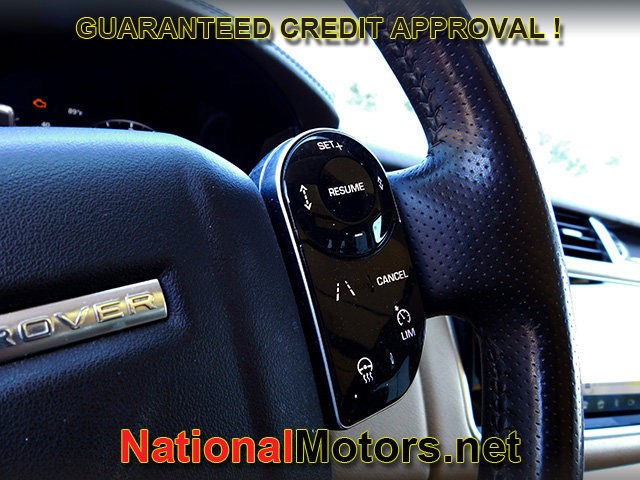 Land Rover Range Rover Sport Vehicle Full-screen Gallery Image 20