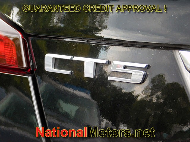 Cadillac CT5 Vehicle Full-screen Gallery Image 06