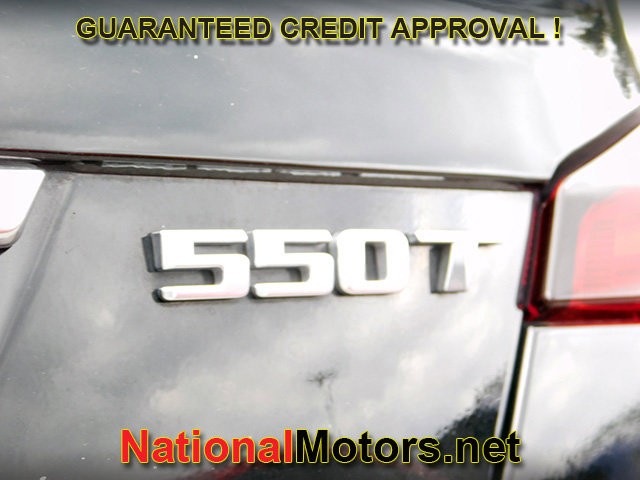 Cadillac CT5 Vehicle Full-screen Gallery Image 07
