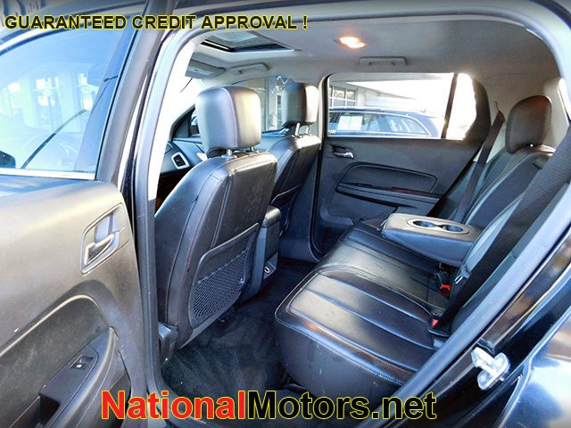GMC Terrain Vehicle Full-screen Gallery Image 08