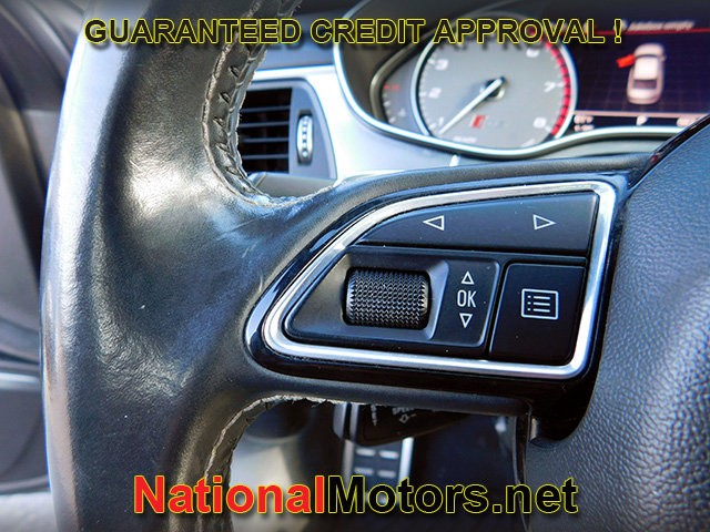 Audi S6 Vehicle Full-screen Gallery Image 21