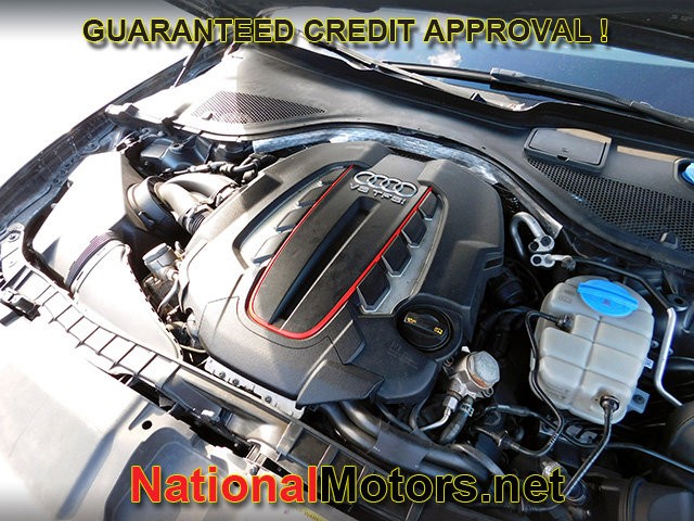 Audi S6 Vehicle Full-screen Gallery Image 26