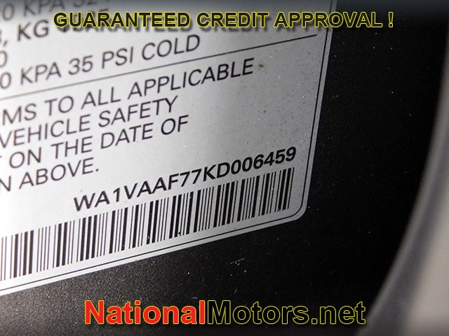 Audi Q7 Vehicle Full-screen Gallery Image 31