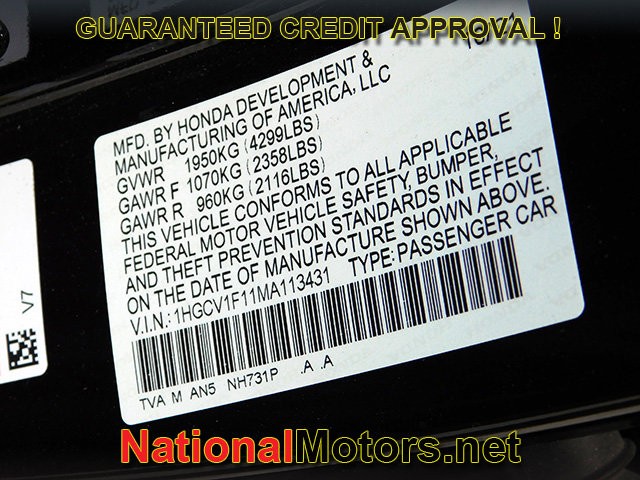 Honda Accord Sedan Vehicle Full-screen Gallery Image 19