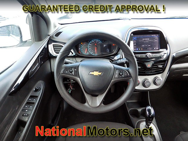 Chevrolet Spark Vehicle Full-screen Gallery Image 08