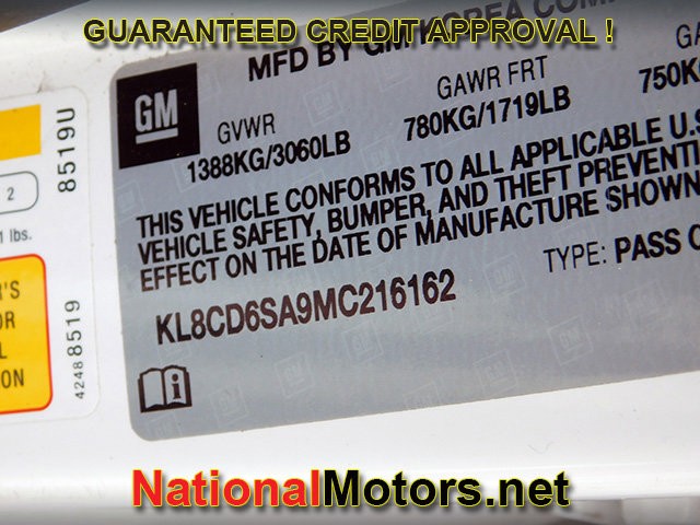 Chevrolet Spark Vehicle Full-screen Gallery Image 17