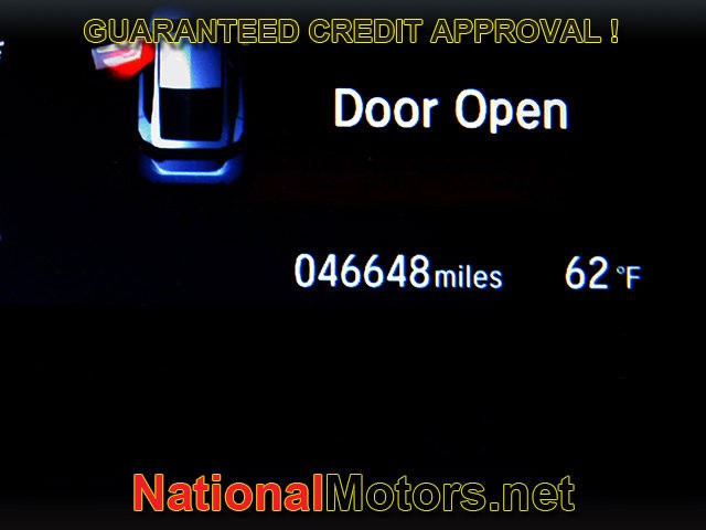 Honda Clarity Plug-In Hybrid Vehicle Full-screen Gallery Image 20