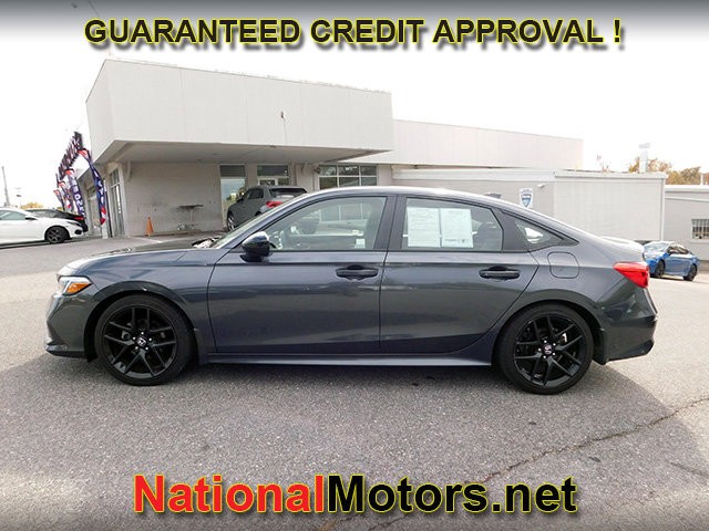 Honda Civic Sedan Vehicle Full-screen Gallery Image 02