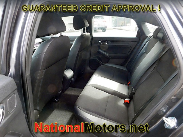 Honda Civic Sedan Vehicle Full-screen Gallery Image 06