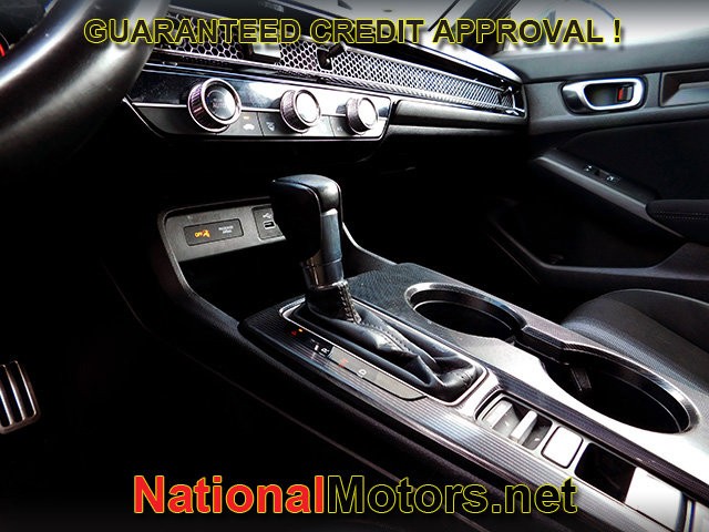 Honda Civic Sedan Vehicle Full-screen Gallery Image 12