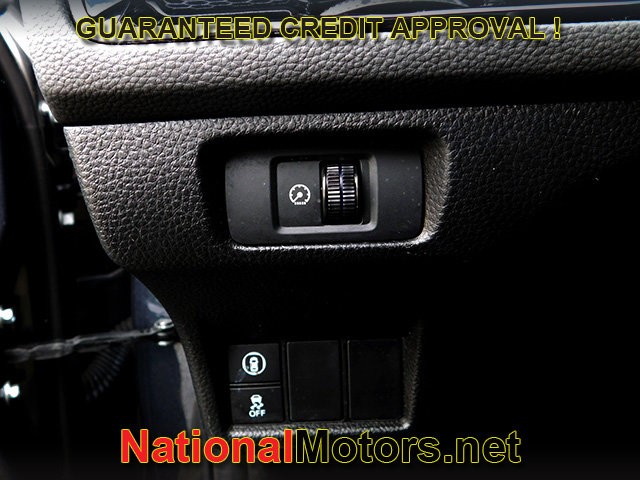 Honda Civic Sedan Vehicle Full-screen Gallery Image 16