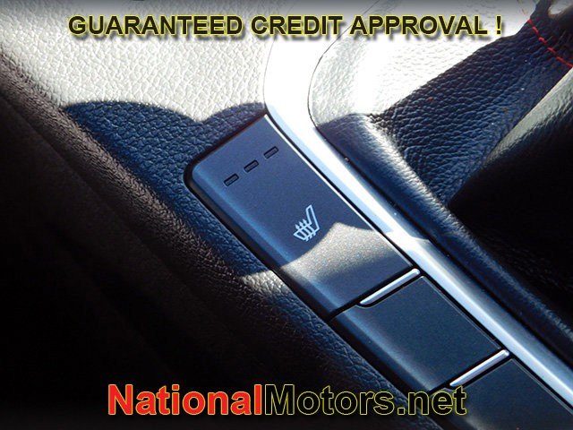 Hyundai Elantra GT N line Vehicle Full-screen Gallery Image 17