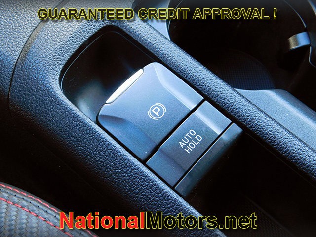 Hyundai Elantra GT N line Vehicle Full-screen Gallery Image 18