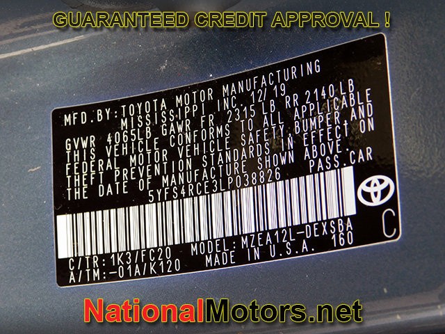 Toyota Corolla Vehicle Full-screen Gallery Image 18