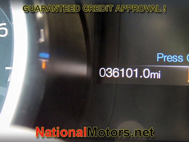 Ford Mustang Vehicle Full-screen Gallery Image 20