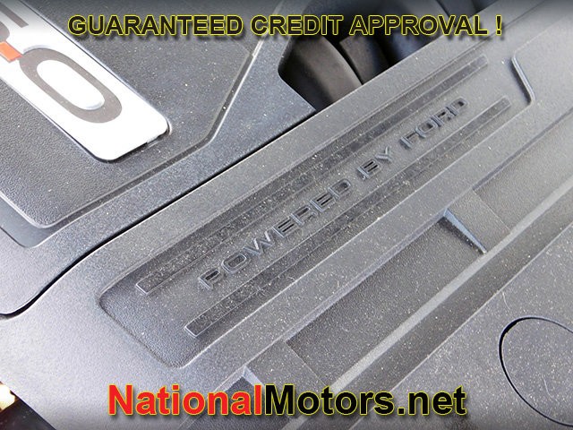 Ford Mustang Vehicle Full-screen Gallery Image 23