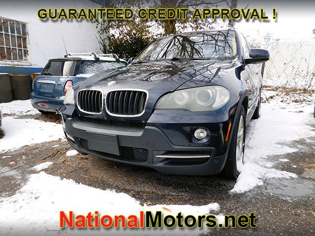 BMW X5 Vehicle Full-screen Gallery Image 03