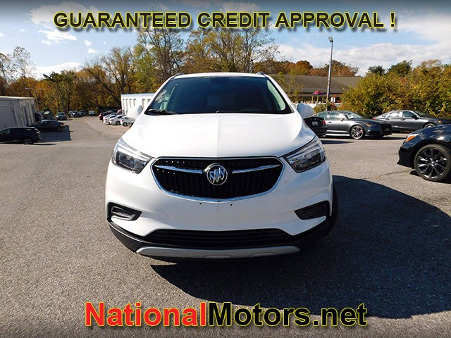 Buick Encore Vehicle Full-screen Gallery Image 03