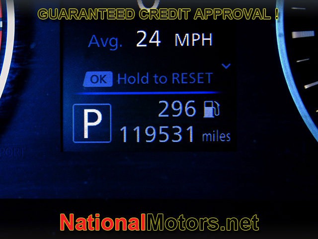 Nissan Sentra Vehicle Full-screen Gallery Image 18