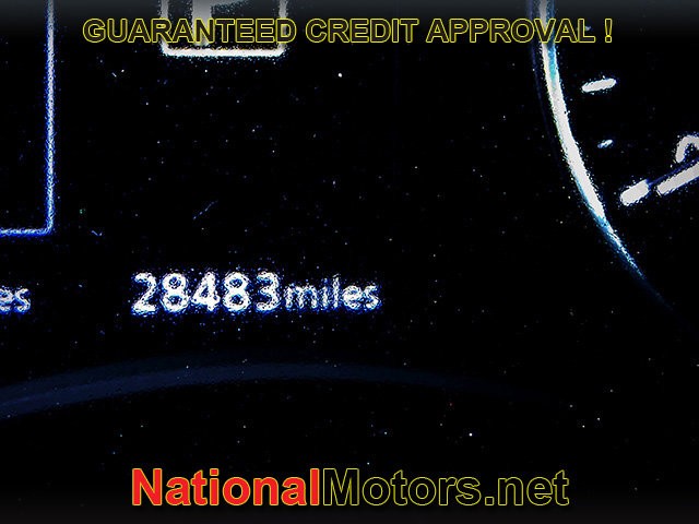 Nissan Kicks Vehicle Full-screen Gallery Image 19