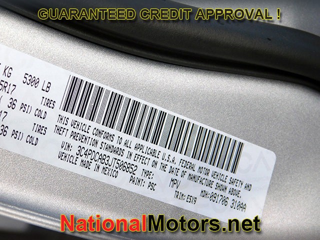 Dodge Journey Vehicle Full-screen Gallery Image 19