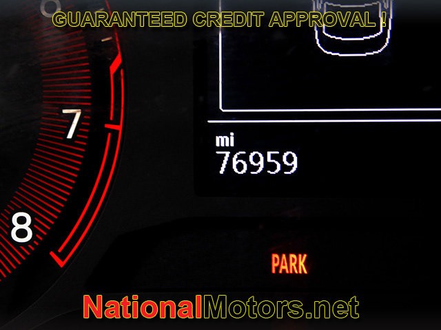 Volkswagen Jetta Vehicle Full-screen Gallery Image 15