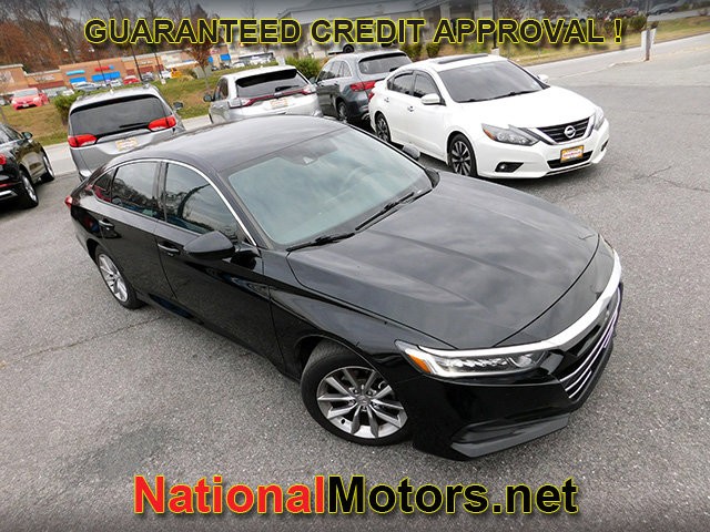 Honda Accord Sedan Vehicle Full-screen Gallery Image 02