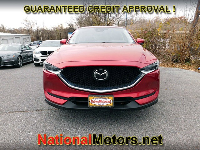 Mazda CX-5 Vehicle Full-screen Gallery Image 03