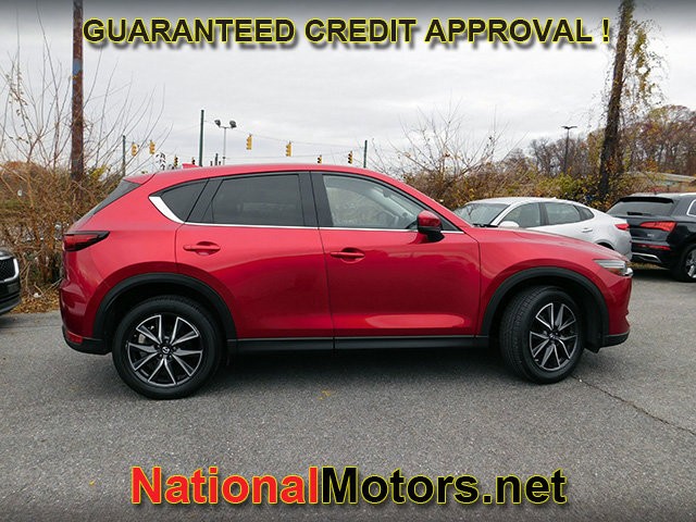 Mazda CX-5 Vehicle Full-screen Gallery Image 04
