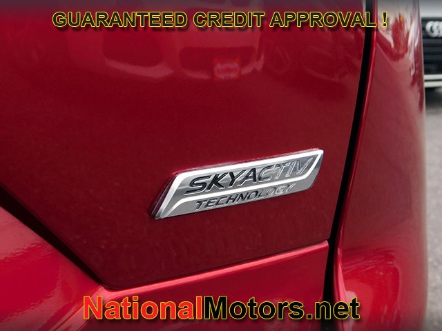 Mazda CX-5 Vehicle Full-screen Gallery Image 06