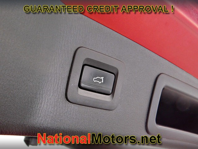 Mazda CX-5 Vehicle Full-screen Gallery Image 10