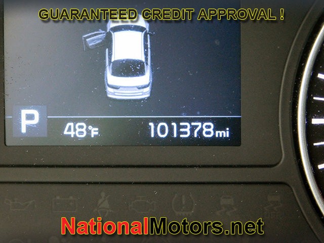 Kia Optima Vehicle Full-screen Gallery Image 20