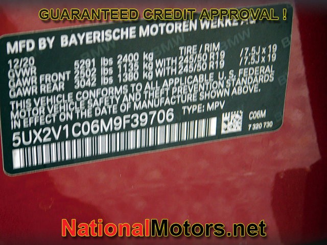 BMW X4 Vehicle Full-screen Gallery Image 30