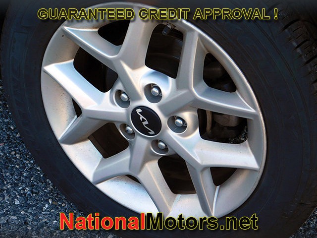 Kia Soul Vehicle Full-screen Gallery Image 07