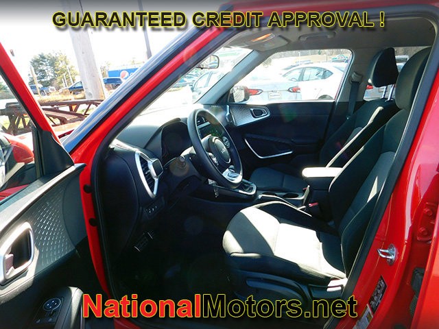 Kia Soul Vehicle Full-screen Gallery Image 12