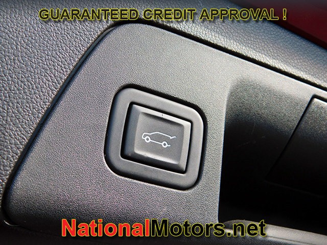 Buick Envision Vehicle Full-screen Gallery Image 08