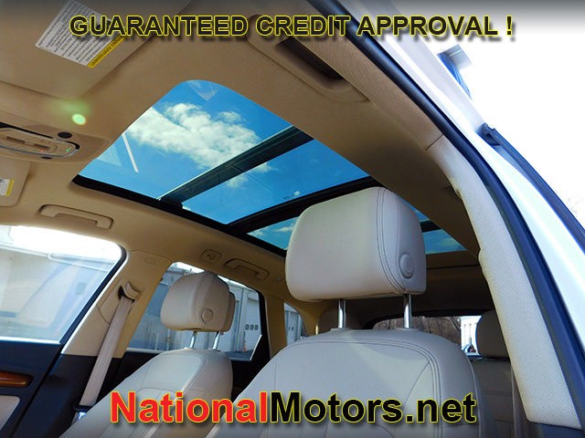 Audi Q5 Vehicle Full-screen Gallery Image 20