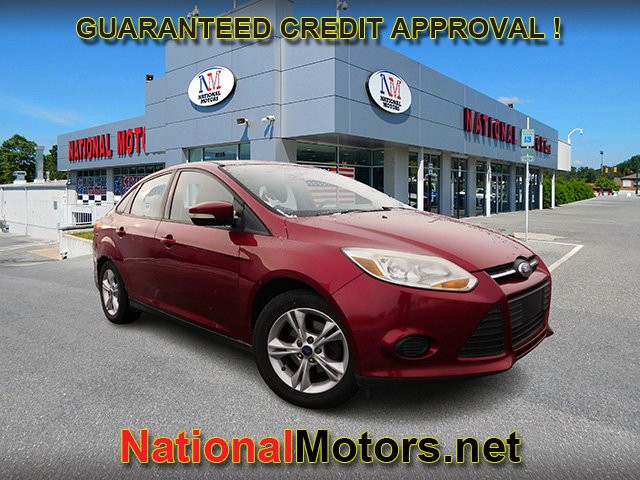 2014 Ford Focus SE's photo