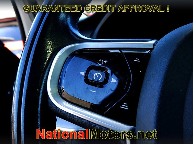 Volvo XC90 Vehicle Full-screen Gallery Image 27