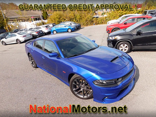 Dodge Charger Vehicle Full-screen Gallery Image 02