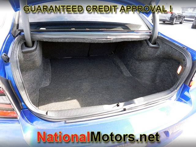 Dodge Charger Vehicle Full-screen Gallery Image 07