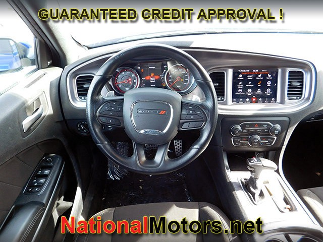 Dodge Charger Vehicle Full-screen Gallery Image 12