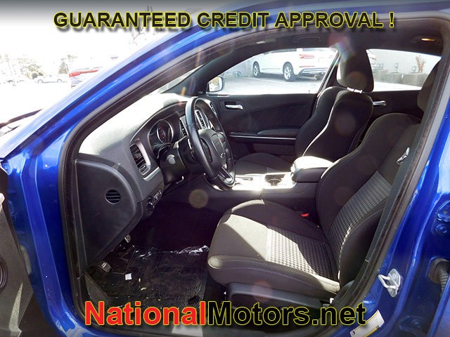 Dodge Charger Vehicle Full-screen Gallery Image 14