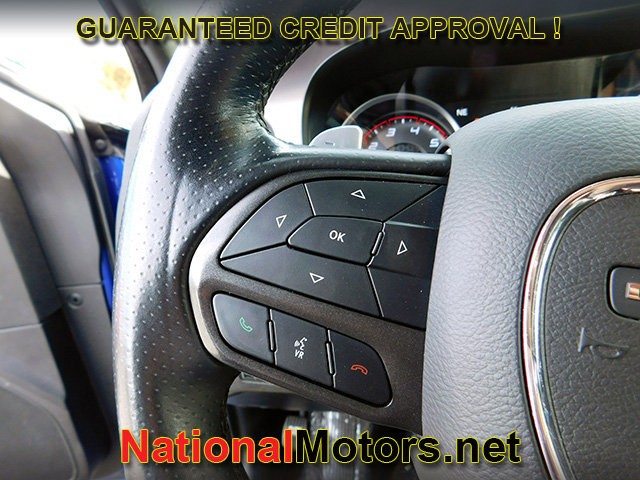 Dodge Charger Vehicle Full-screen Gallery Image 21