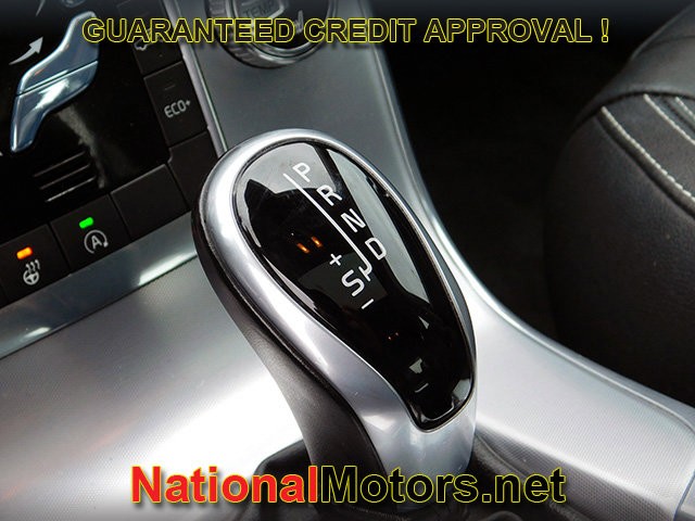 Volvo S60 Vehicle Full-screen Gallery Image 20