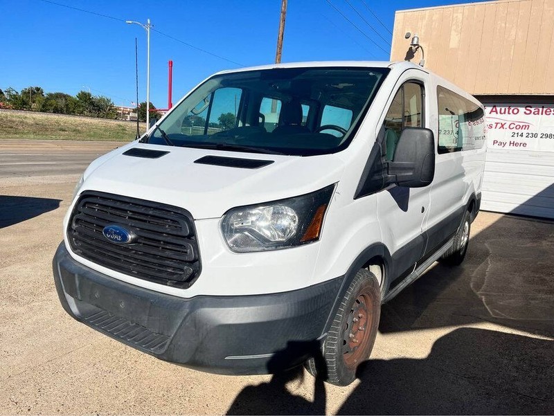 Ford Transit Cargo Van Vehicle Full-screen Gallery Image 03